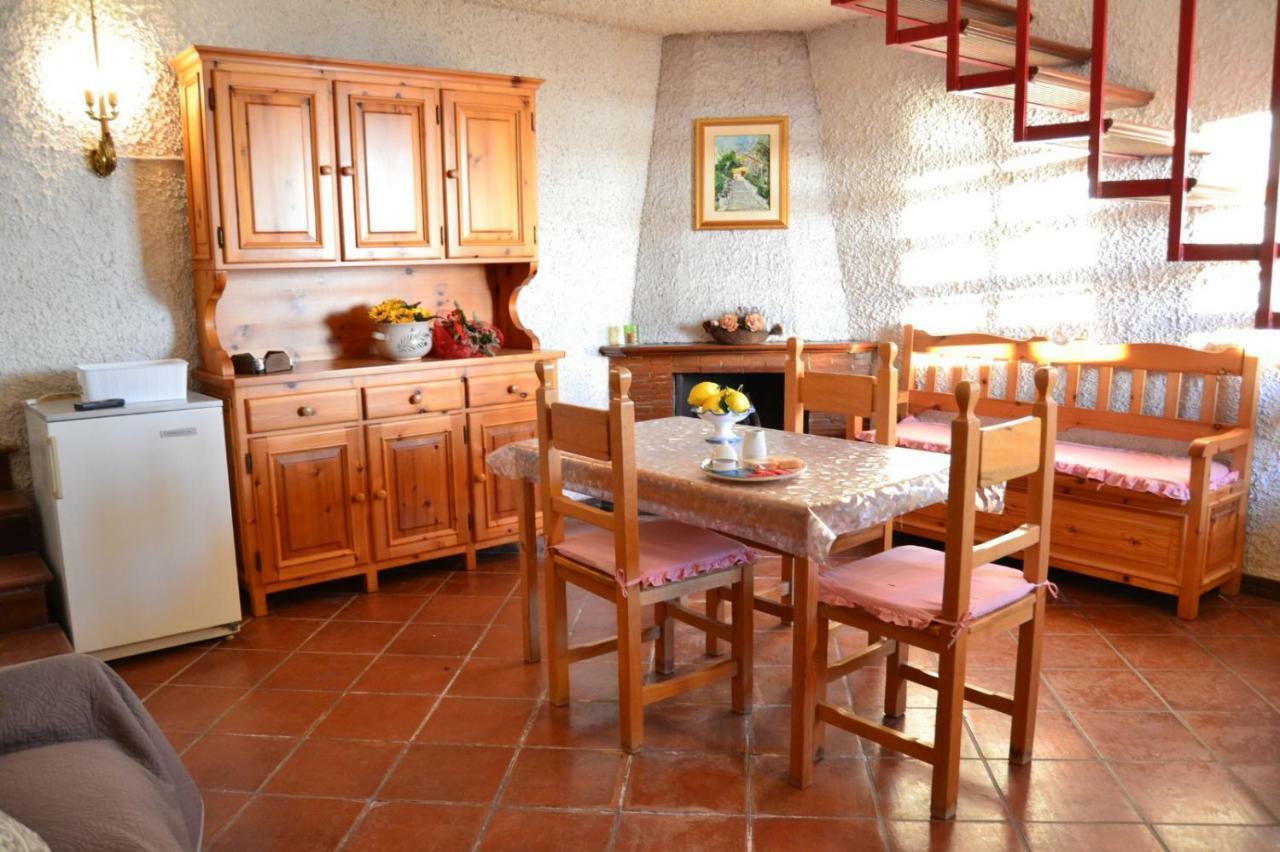 Апартаменты 'La Torre Di Adele' Pianillo Экстерьер фото